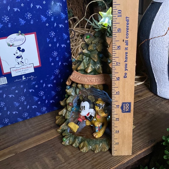 Disney Mickey Mouse and Pluto Lighted Woodland Christmas Tree Carved Wood Style - Picture 16 of 16